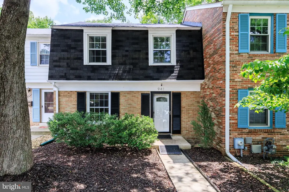941 Paulsboro Dr, Rockville, MD 20850 - #1