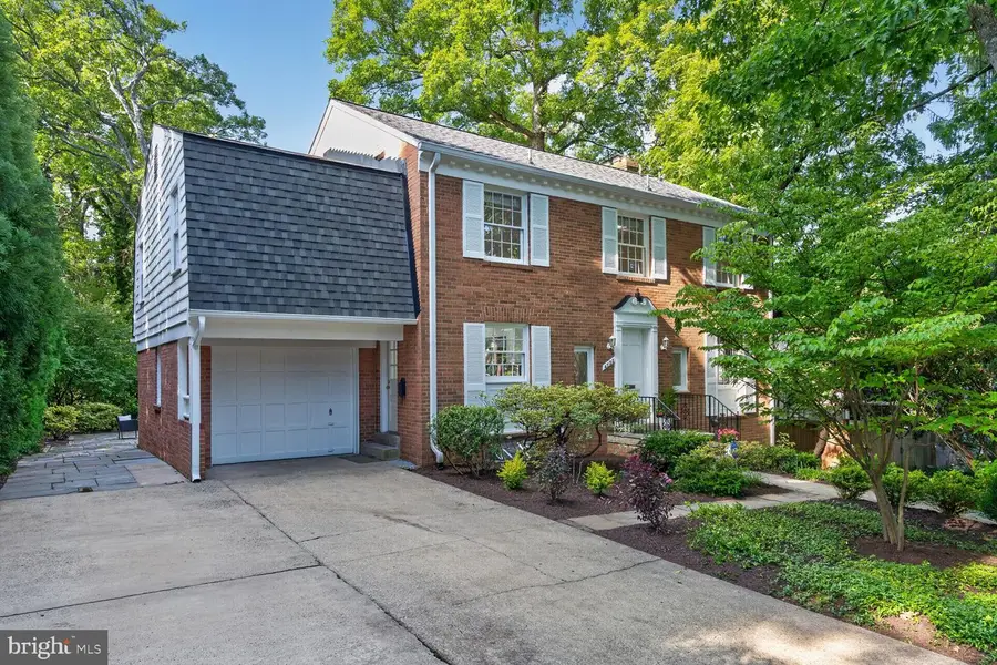 4722 Cumberland Ave, Chevy Chase, MD 20815 - #3