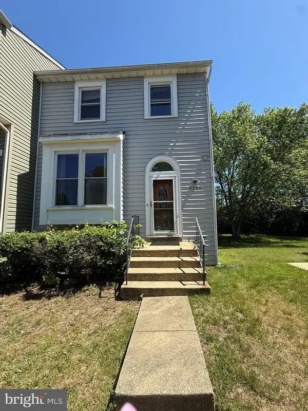 4220 Red Maple Ct, BURTONSVILLE, MD 20866