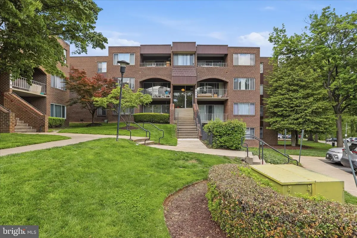 428 Girard St #179, Gaithersburg, MD 20877 - #1
