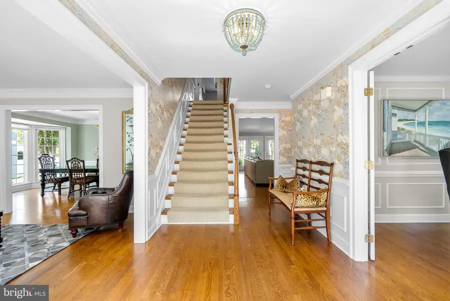 204 Massbury St, Gaithersburg, MD 20878 - #2