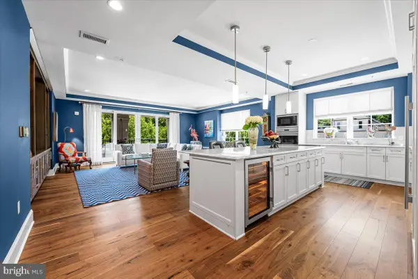 8111 River Rd #131, BETHESDA, MD 20817
