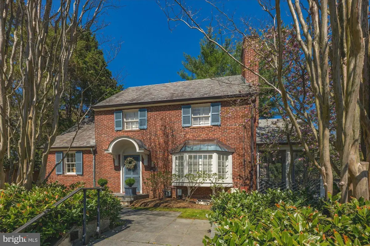 5225 Elliott Rd, Bethesda, MD 20816 - #1