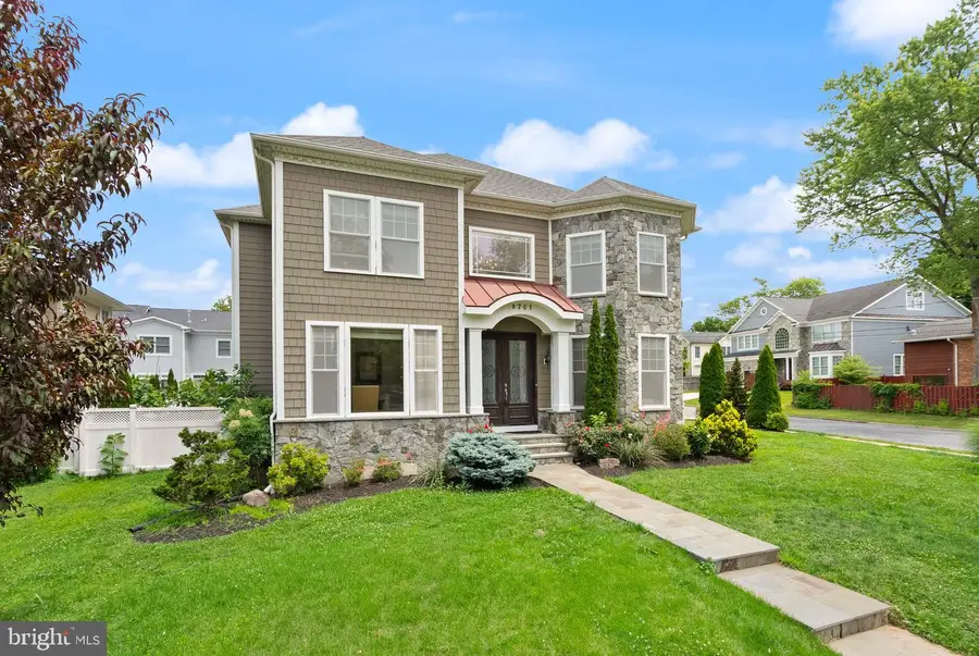 8701 Bradmoor Dr, Bethesda, MD 20817 - #2