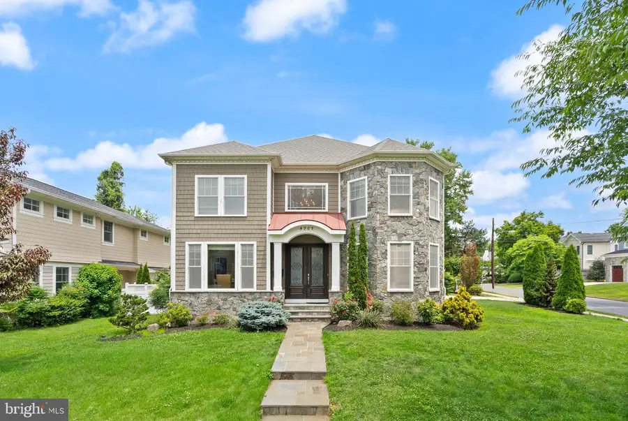 8701 Bradmoor Dr, Bethesda, MD 20817 - #3