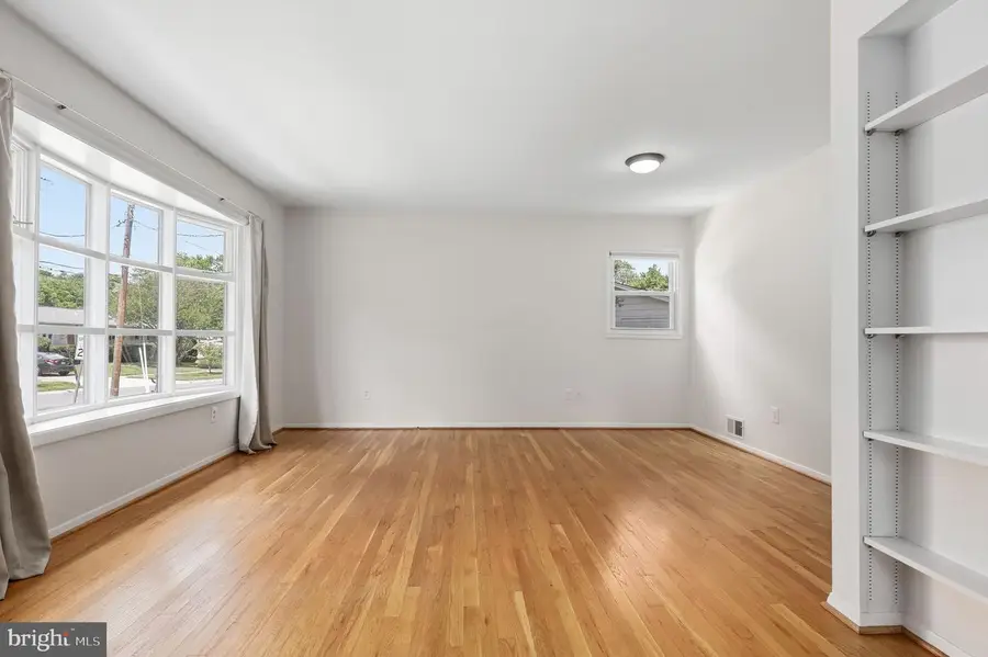 801 Lincoln St, Rockville, MD 20850 - #3