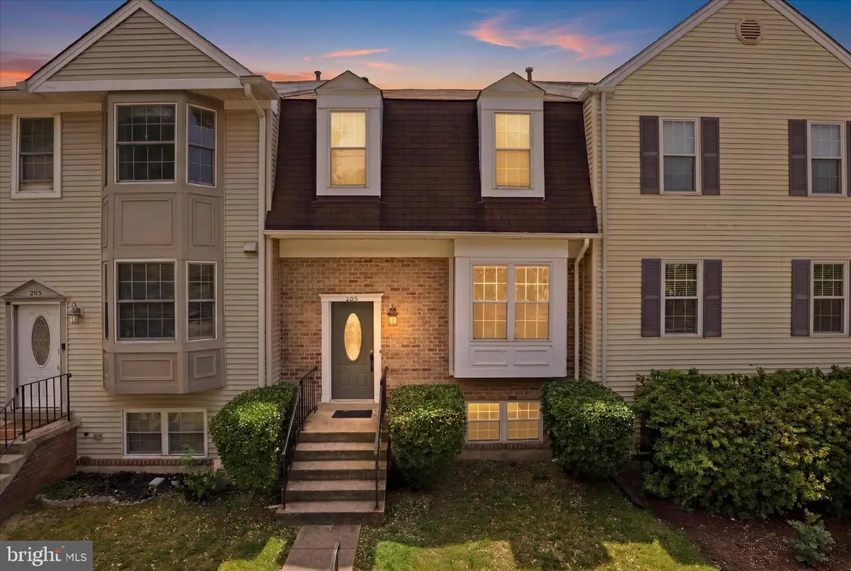 203 Autumn Flower Ln, Gaithersburg, MD 20878 - #1