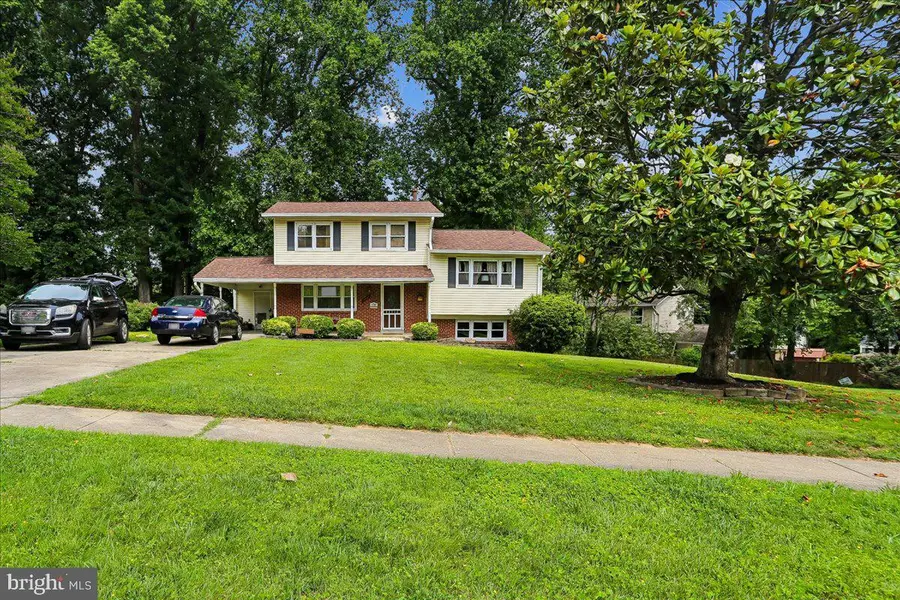 12622 Eastbourne Dr, Silver Spring, MD 20904 - #2