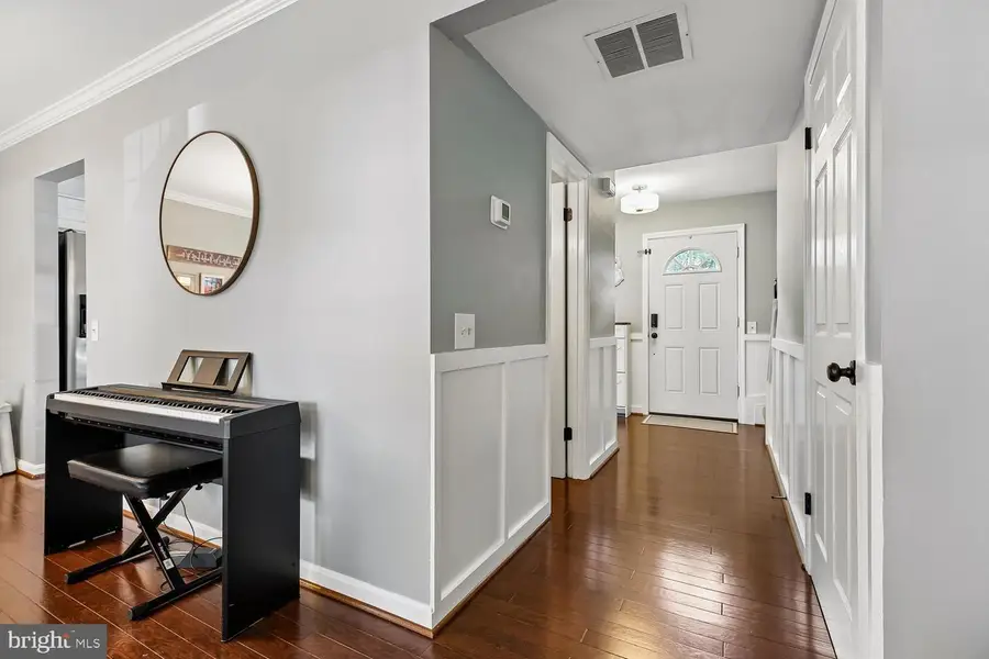 18262 Metz Dr, Germantown, MD 20874 - #3