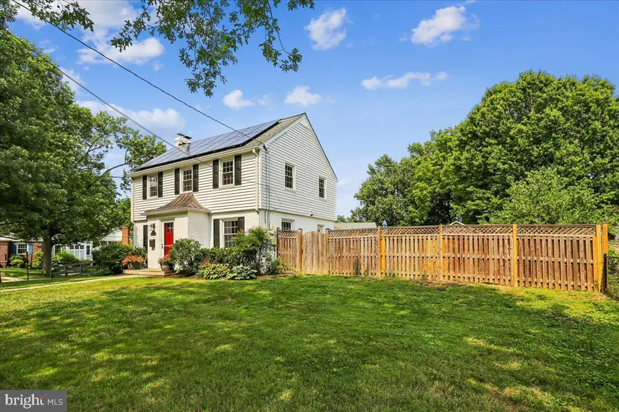 1905 Brisbane St, Silver Spring, MD 20902 - #2