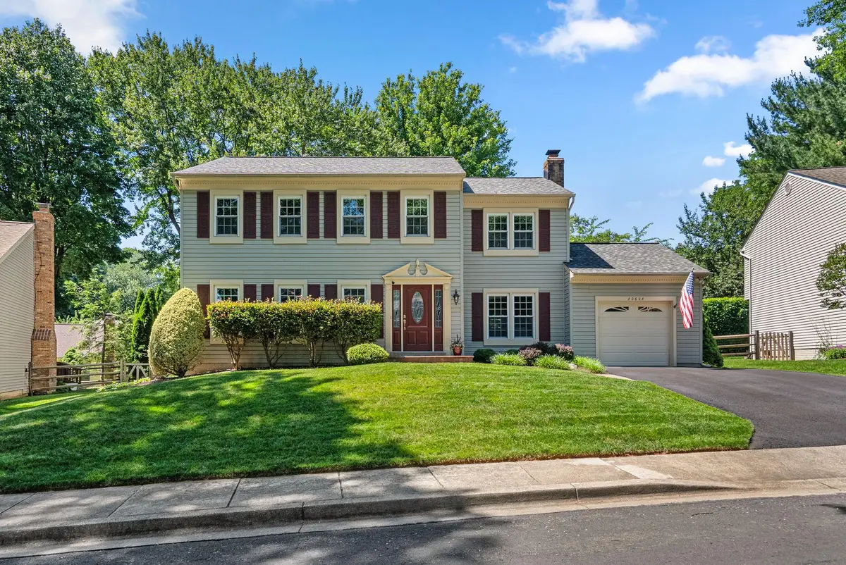 20608 Hartsbourne Way, Germantown, MD 20874 - #1