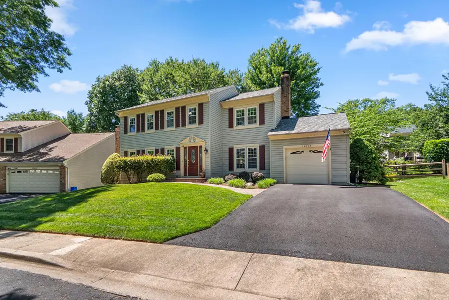 20608 Hartsbourne Way, Germantown, MD 20874 - #3