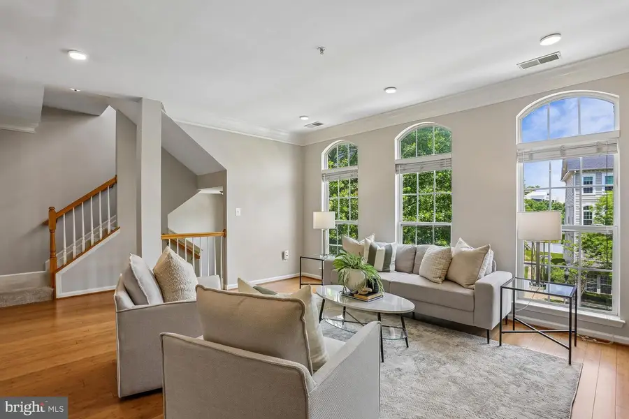 647-b Main St #647-b, Gaithersburg, MD 20878 - #3