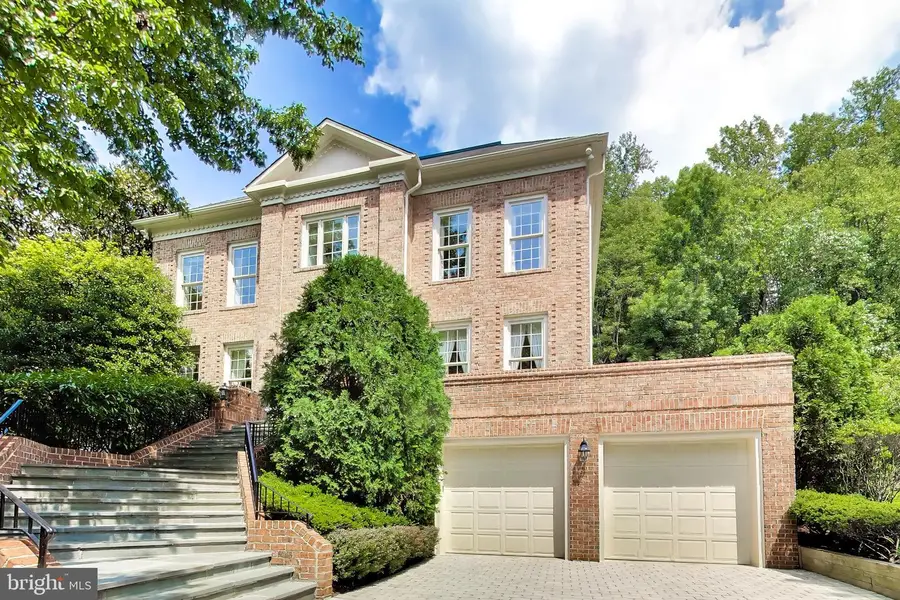 8011 Summer Mill Ct, Bethesda, MD 20817 - #2