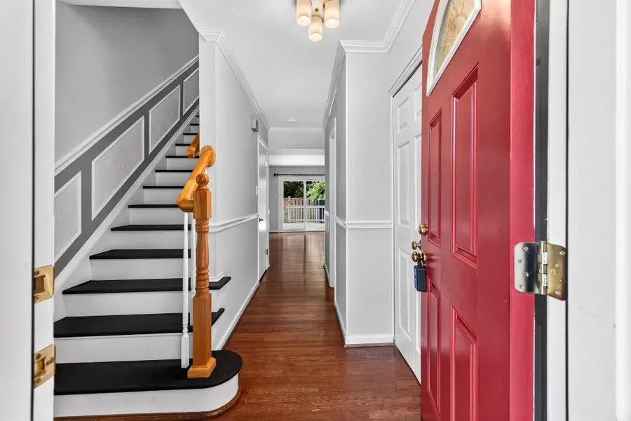 4 Honey Brook Cir, Gaithersburg, MD 20878 - #3