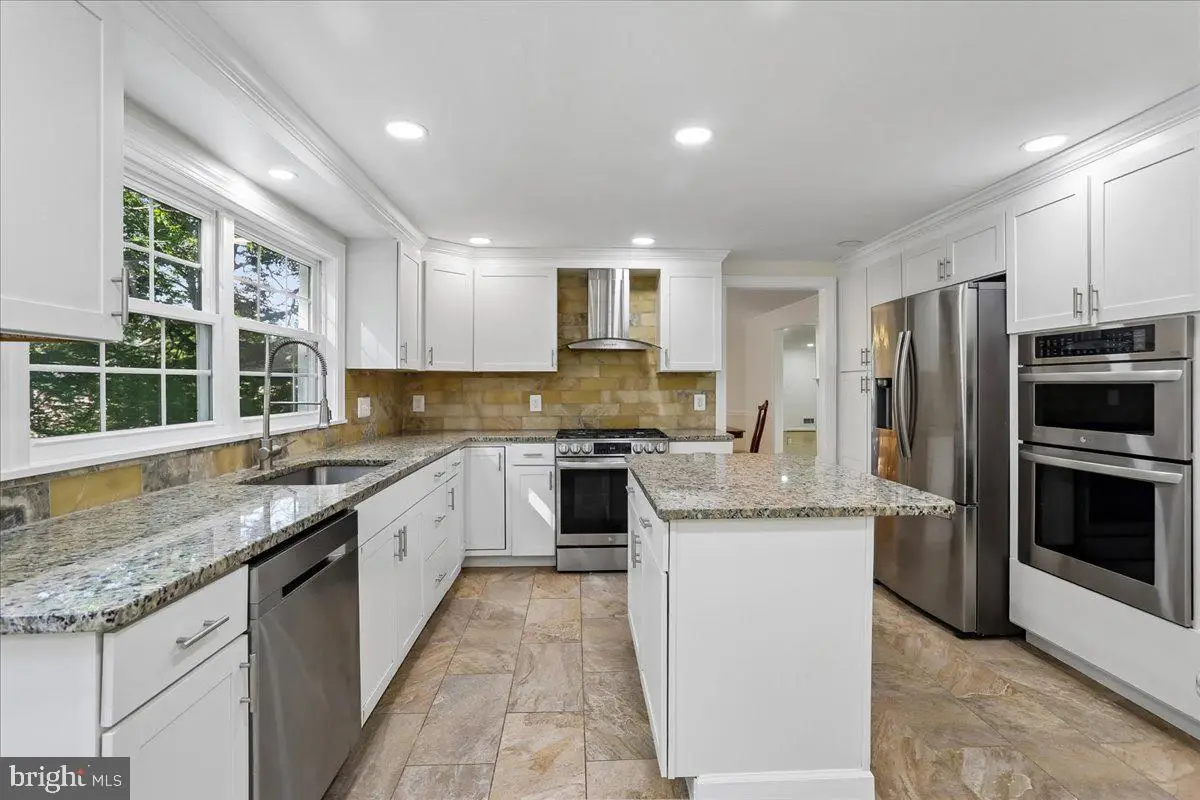 9812 Canal Rd, Montgomery Village, MD 20886 - #1