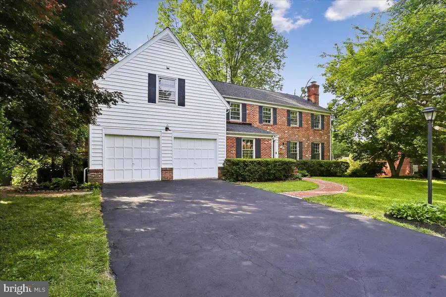 9812 Canal Rd, Montgomery Village, MD 20886 - #3