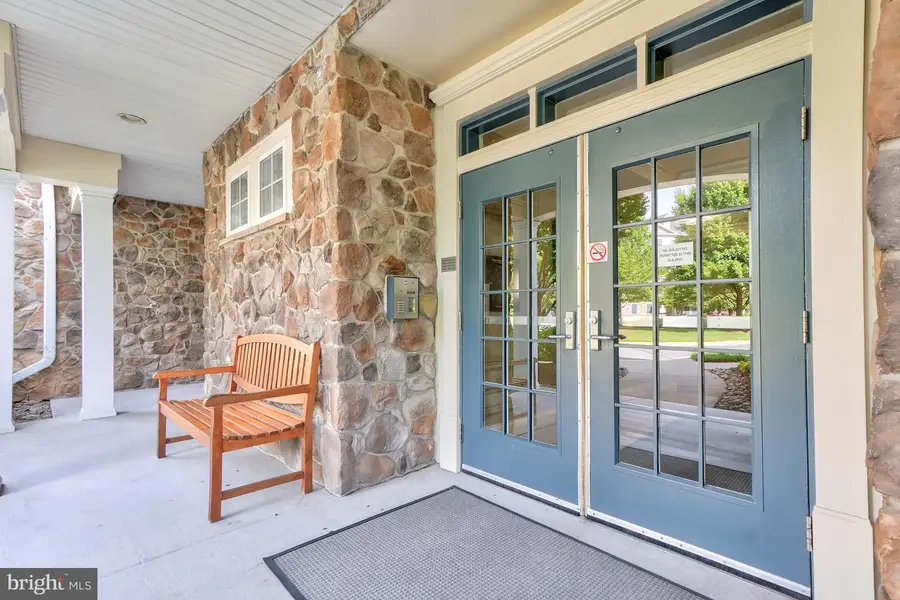 311 High Gables Dr #206, Gaithersburg, MD 20878 - #3