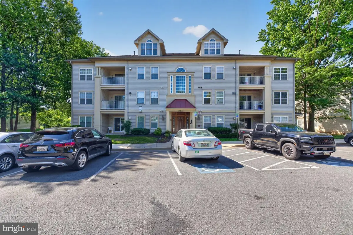 11812 Eton Manor Dr #104, Germantown, MD 20876 - #1