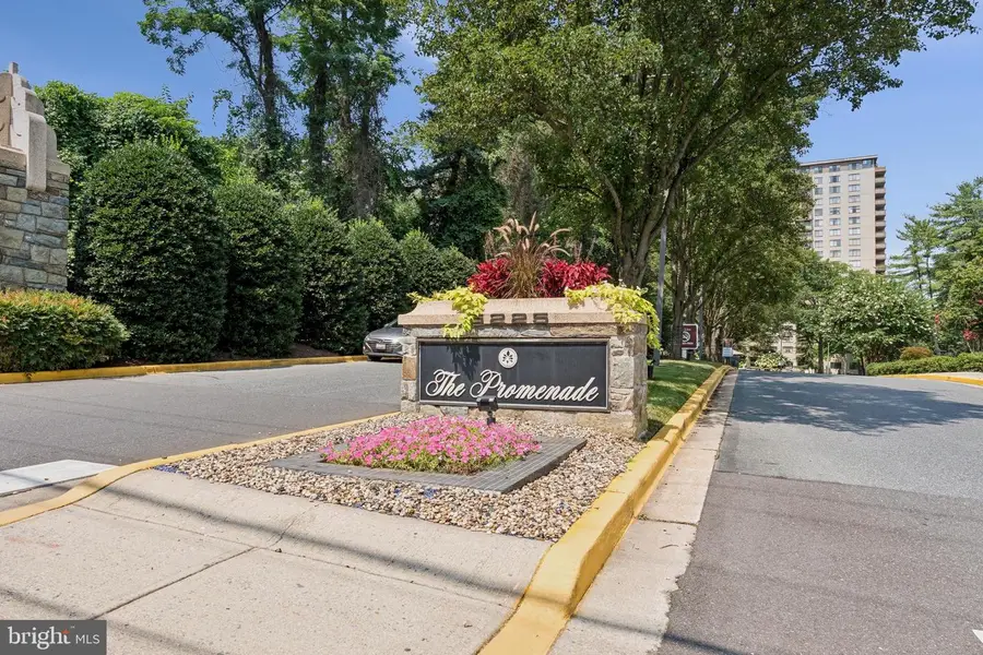 5225 Pooks Hill Rd #220n, Bethesda, MD 20814 - #2