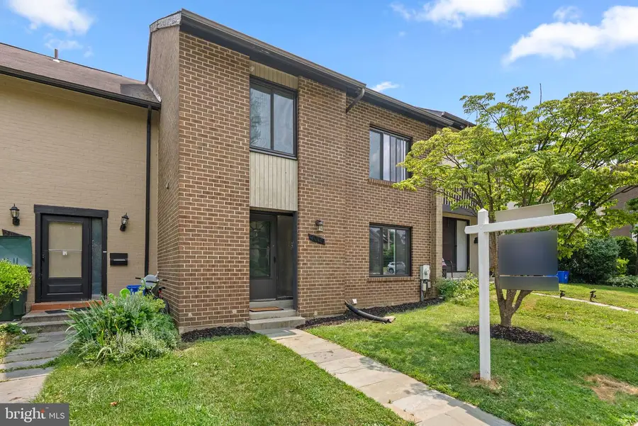 20129 Hob Hill Way, Gaithersburg, MD 20886 - #2
