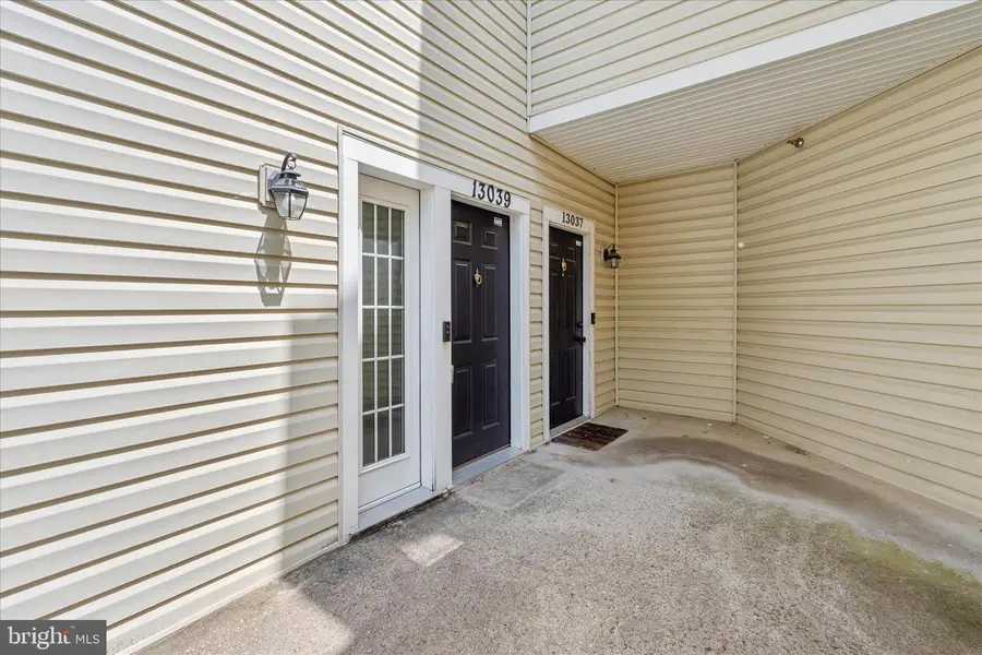 13039 Bridger Dr #1406, Germantown, MD 20874 - #2