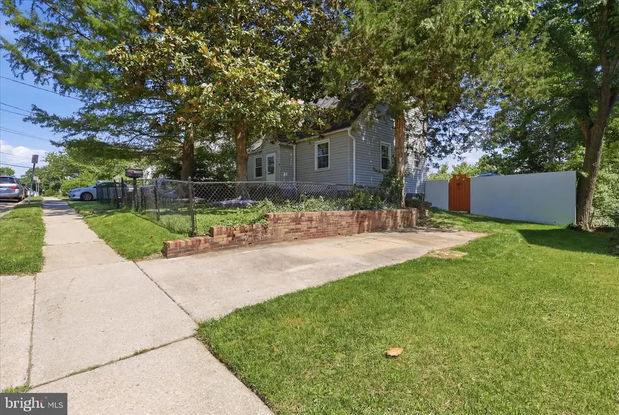 2806 Urbana Dr, Silver Spring, MD 20906 - #2