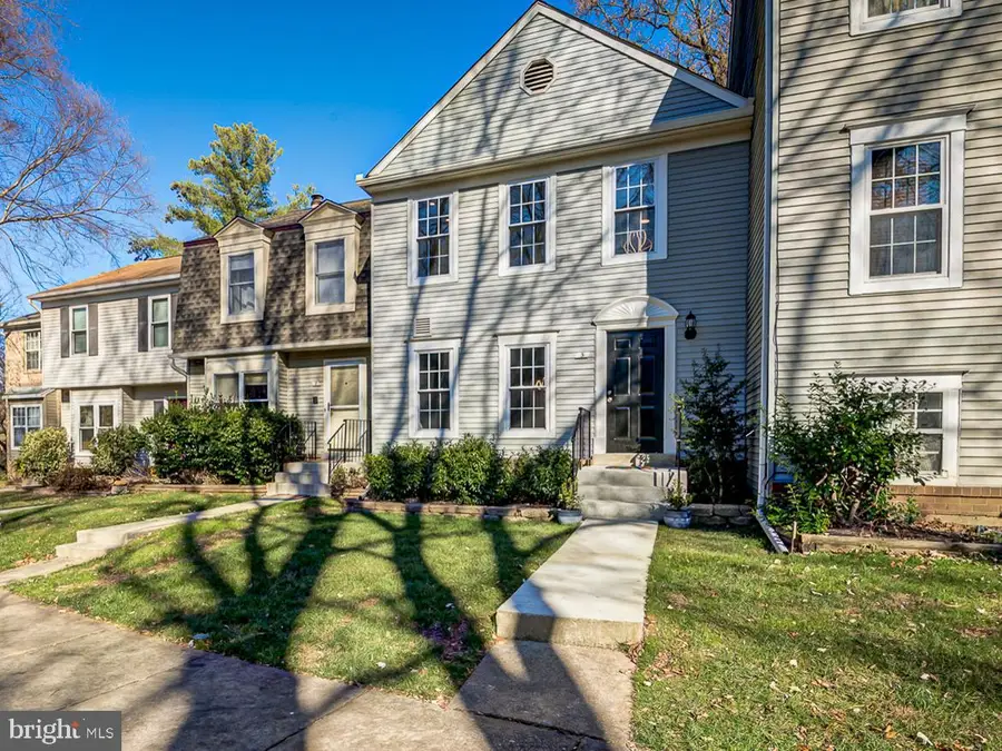 5 Climbing Ivy Ct, Germantown, MD 20874 - #3