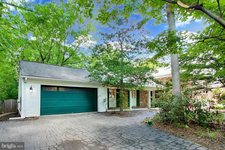 4 Orchard Way N, Rockville, MD 20854 - #3