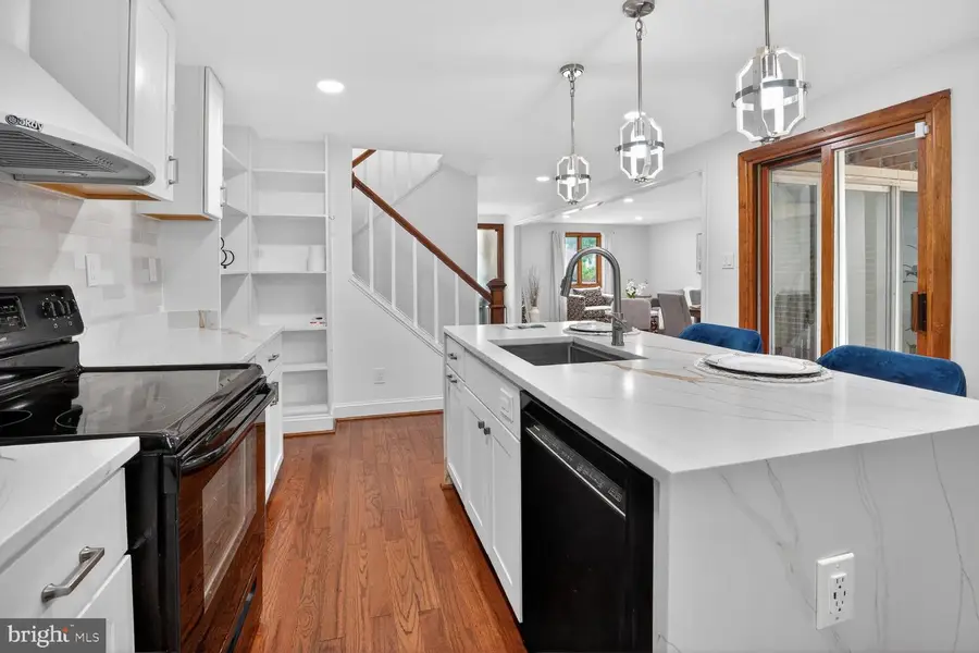 10217 Kindly Ct, Gaithersburg, MD 20886 - #2