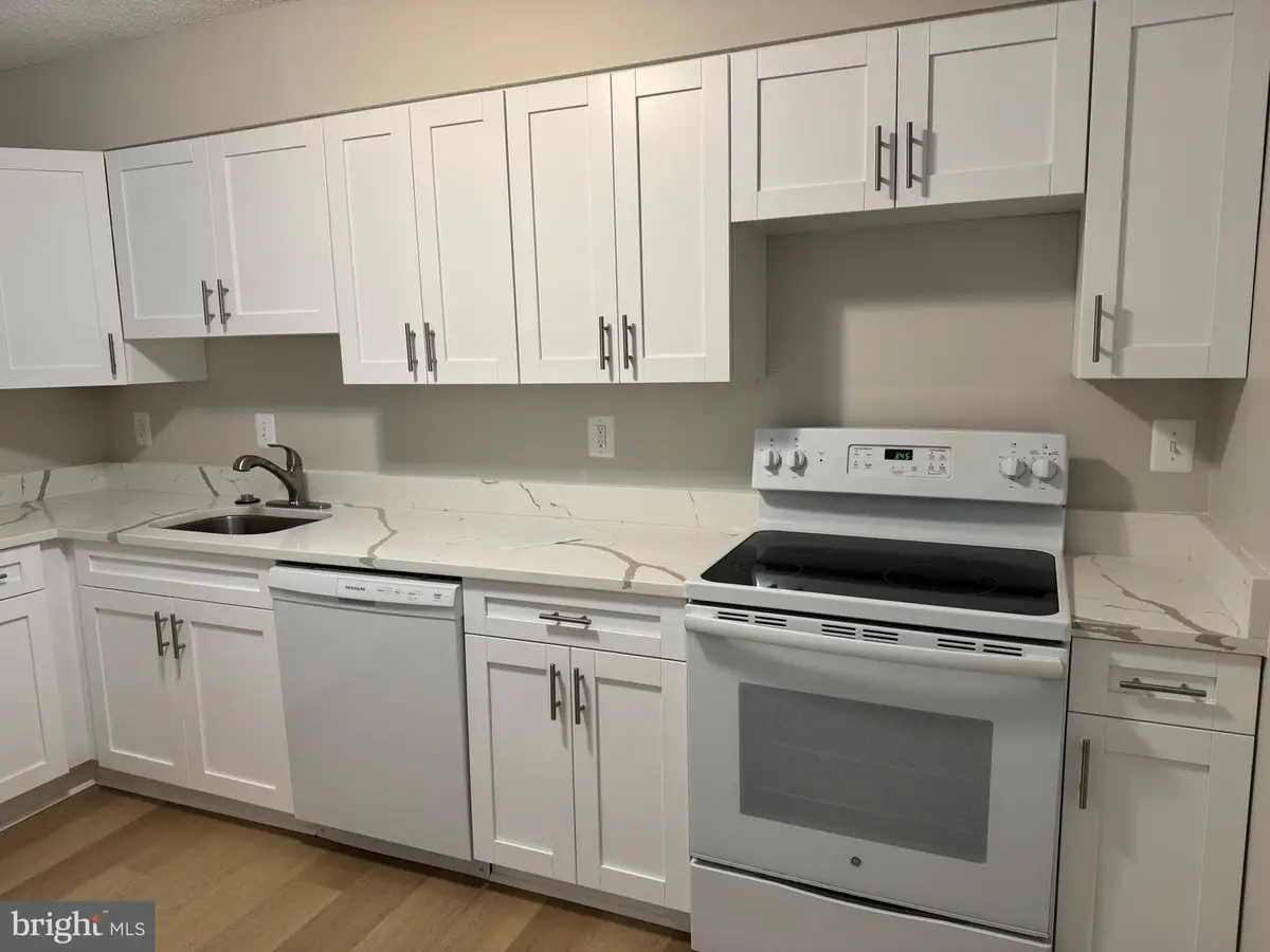 15107 Interlachen Dr #2-620, Silver Spring, MD 20906 - #1