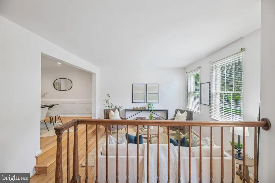 5722 Brewer House Cir, Rockville, MD 20852 - #3