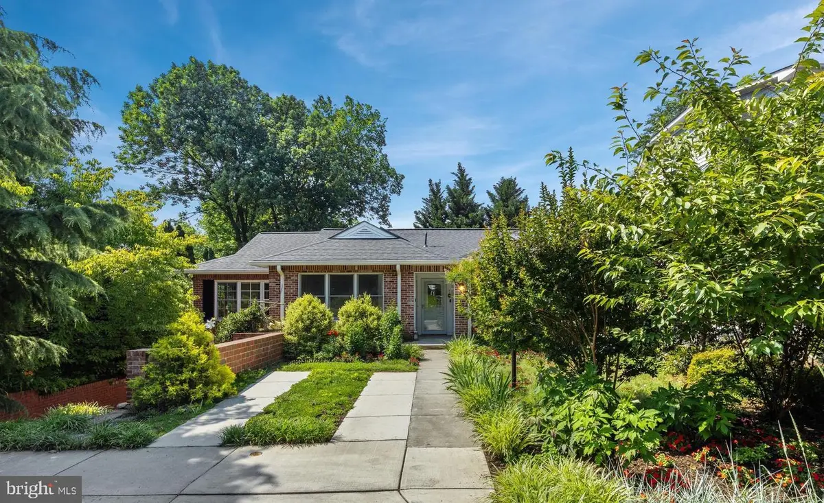 4804 Morgan Dr, Chevy Chase, MD 20815 - #1