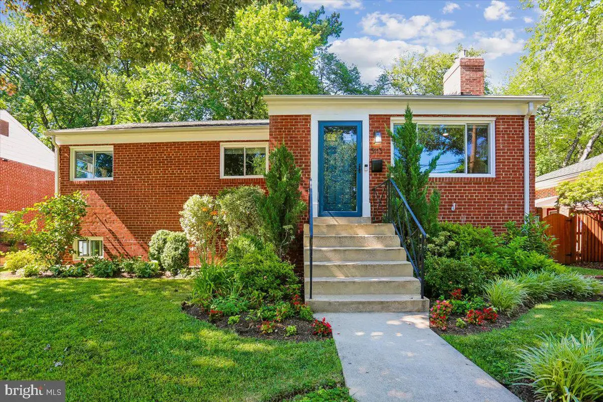 5113 Flanders Ave, Kensington, MD 20895 - #1