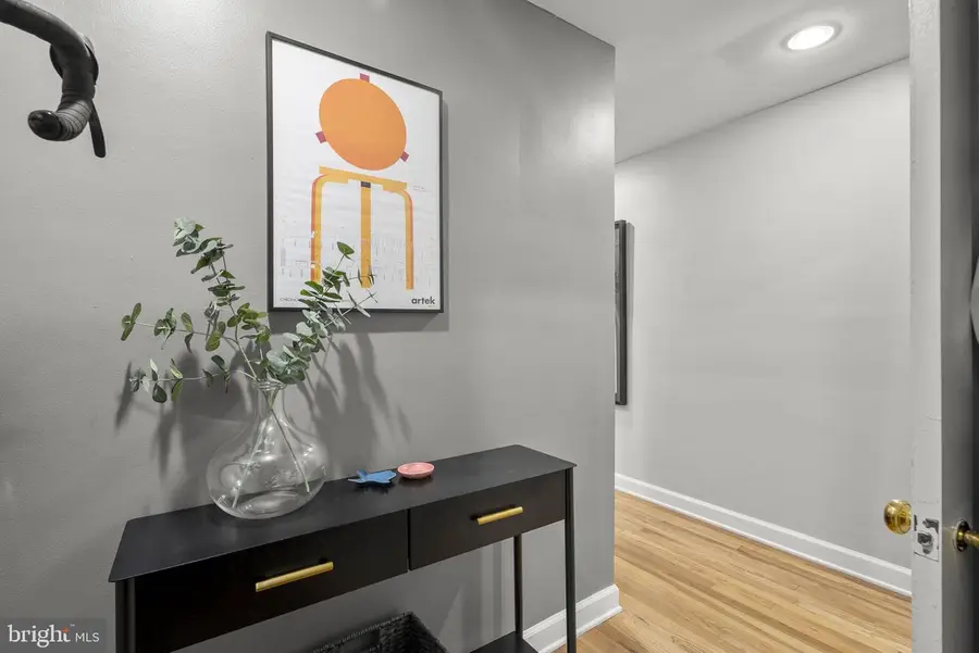 2402 Colston Dr #2402-c-103, Silver Spring, MD 20910 - #3