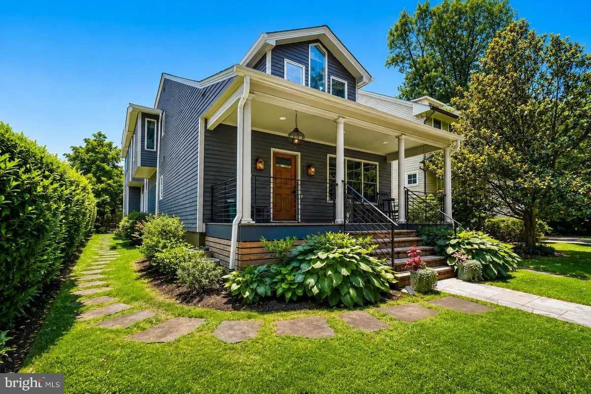 3504 Turner Ln, Chevy Chase, MD 20815 - #1