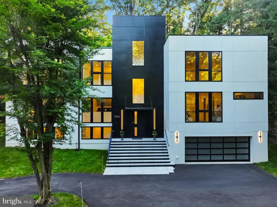 7502 Nevis Rd, Bethesda, MD 20817 - #2