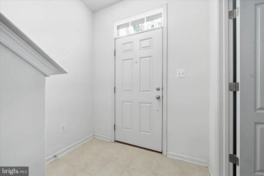 3548 Woodlake Dr #21, Silver Spring, MD 20904 - #3
