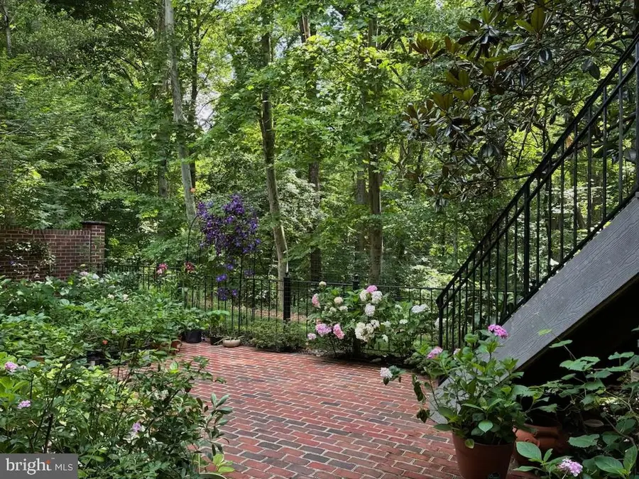 10807 Hidden Trail Ct, Potomac, MD 20854 - #3