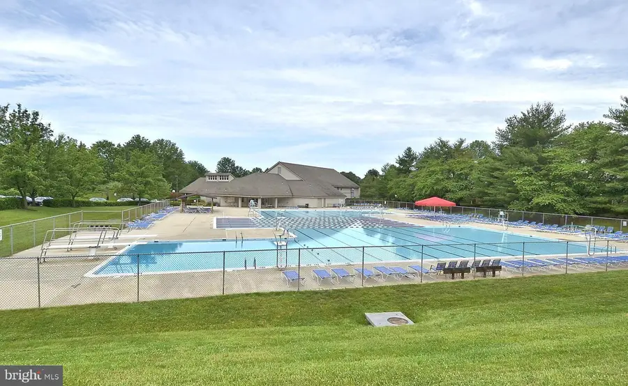 8527 Fountain Valley Dr, Montgomery Village, MD 20886 - #3