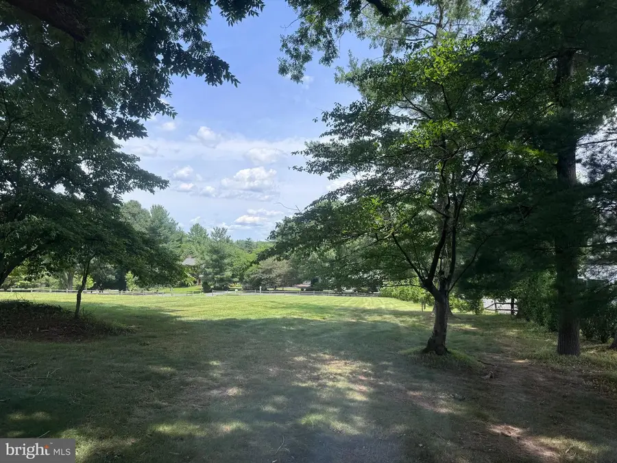 10812 Cripplegate Road, Potomac, MD 20854 - #3