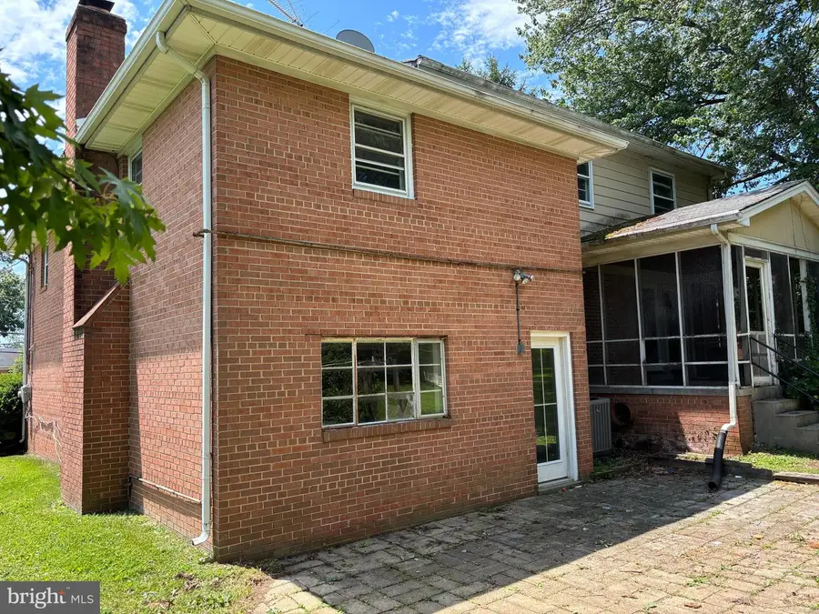 906 Venice Dr, Silver Spring, MD 20904 - #2
