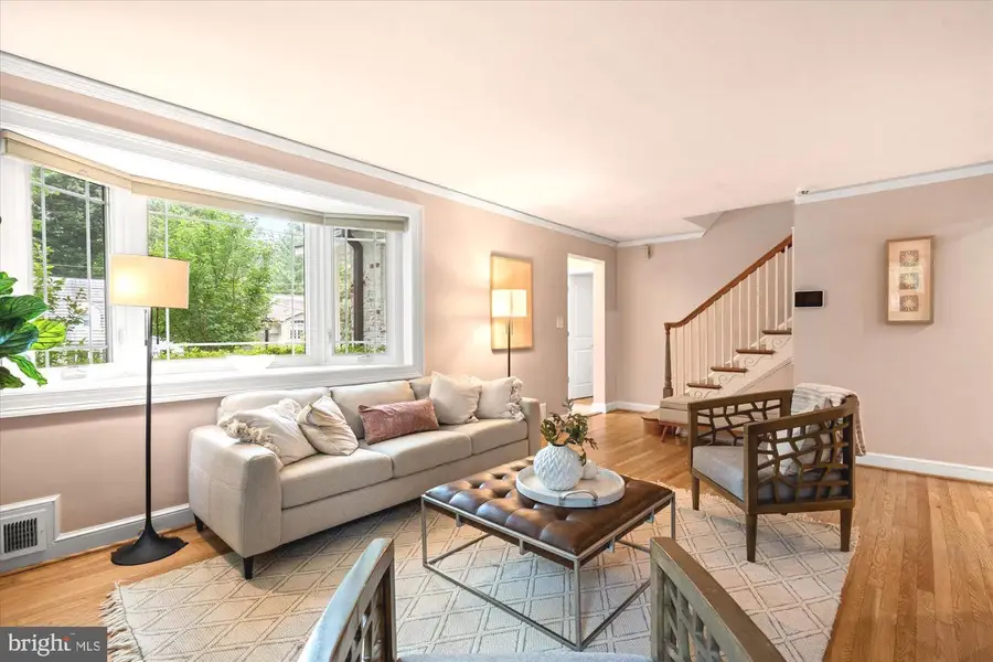 3202 Coquelin Ter, Chevy Chase, MD 20815 - #3