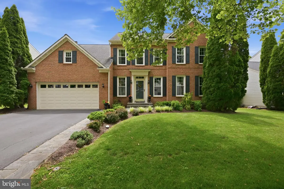 21406 Manor View Cir, Germantown, MD 20876 - #1