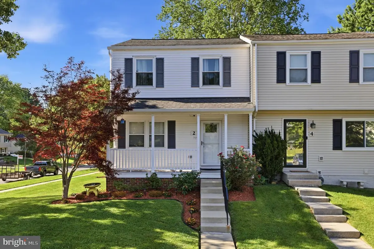 2 Bush Hill Ct, Gaithersburg, MD 20882 - #1