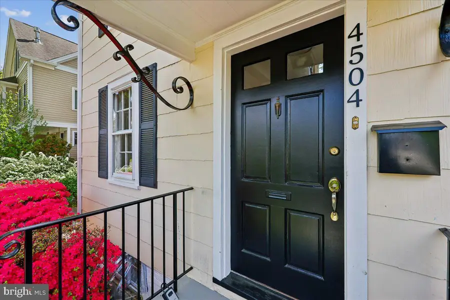 4504 Gladwyne Dr, Bethesda, MD 20814 - #3