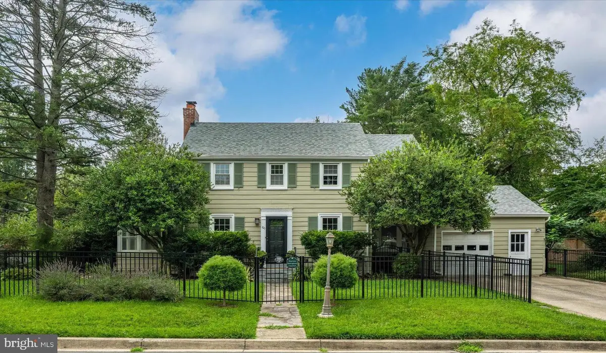 100 Aberdeen Rd, Rockville, MD 20850 - #1