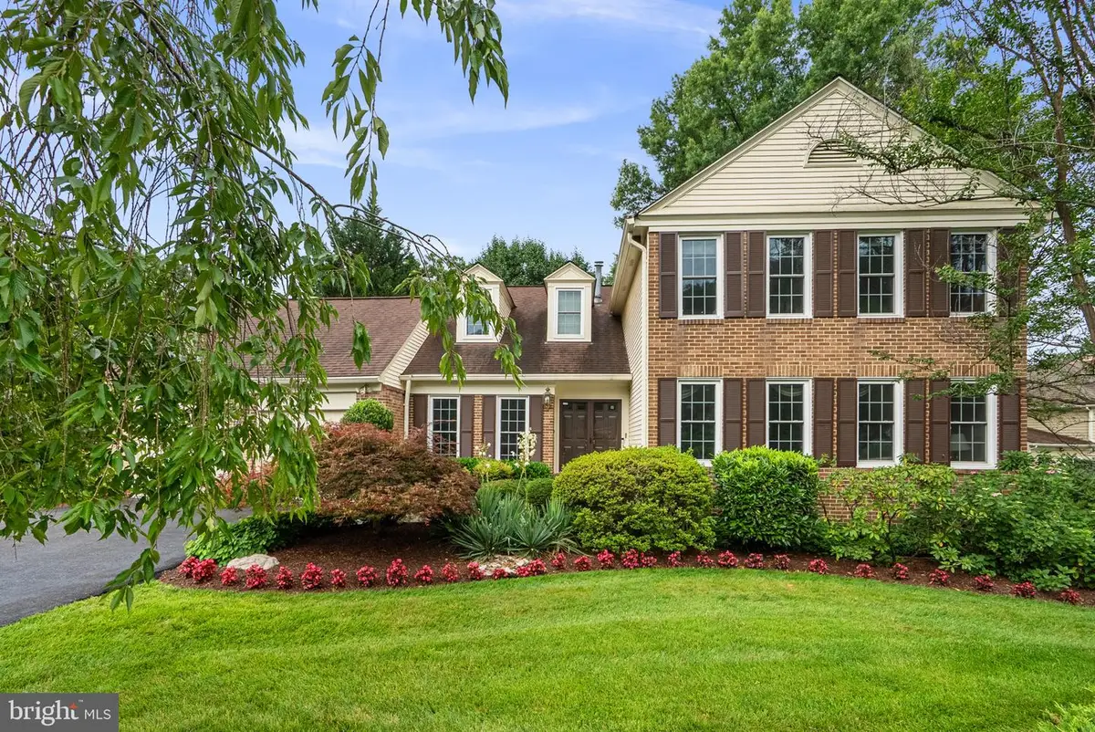 5820 Magic Mountain Dr, Rockville, MD 20852 - #1