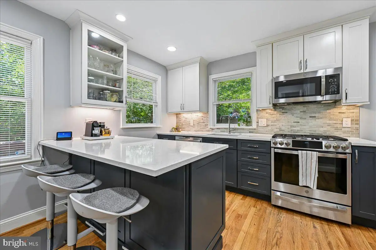 10211 Brookmoor Dr, Silver Spring, MD 20901 - #1