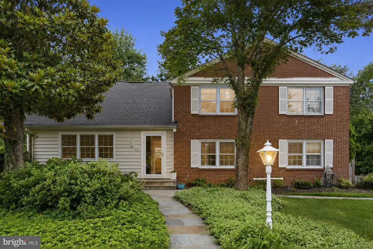 8406 Geneva Mason Rd, Potomac, MD 20854 - #1